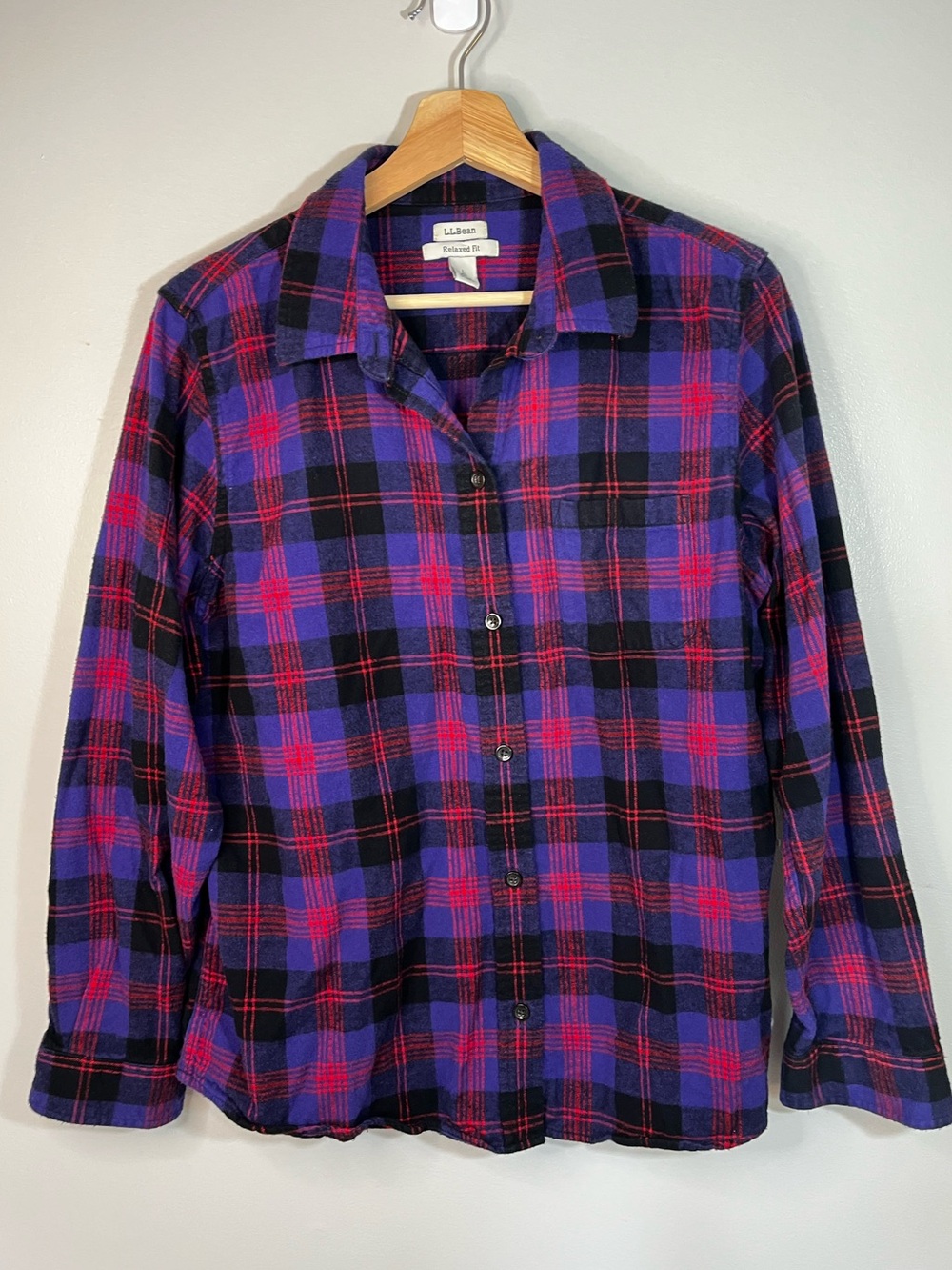 L.L. Bean Red and Purple Plaid Flannel Relaxed Fit Shirt Women’s Large